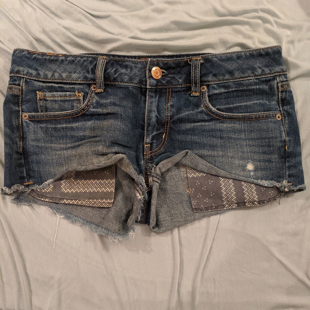 American Eagle Short Shorts Low Rise Pockets Out 6